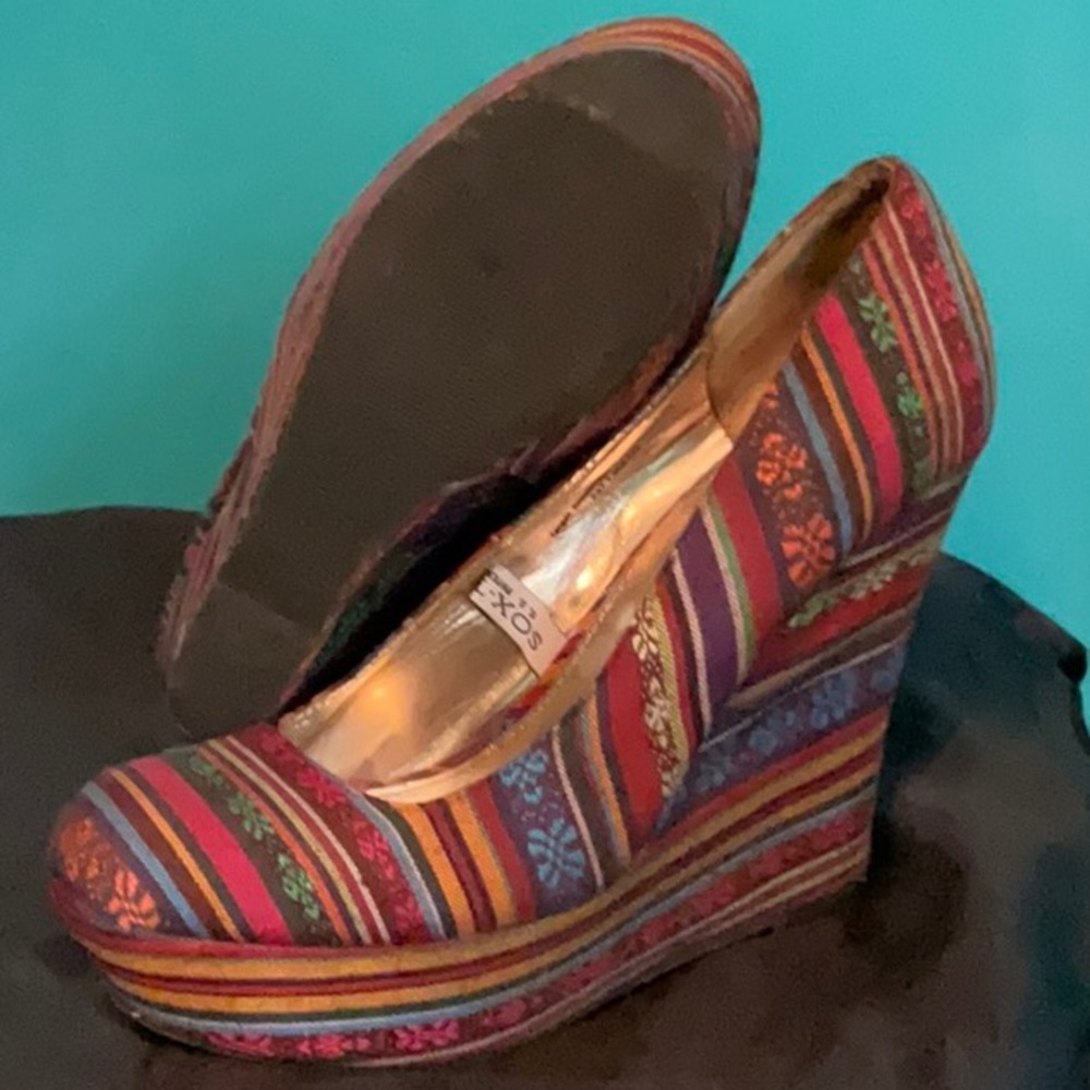 BOHO Multi-Color Wedges